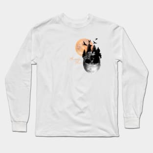 Memento Mori Moonrise - Skull Island Design Long Sleeve T-Shirt